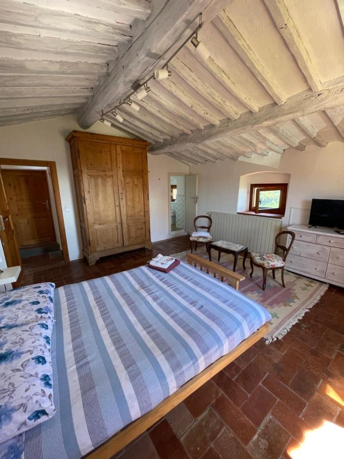 Podere il Poggio Avaglio Esterno foto