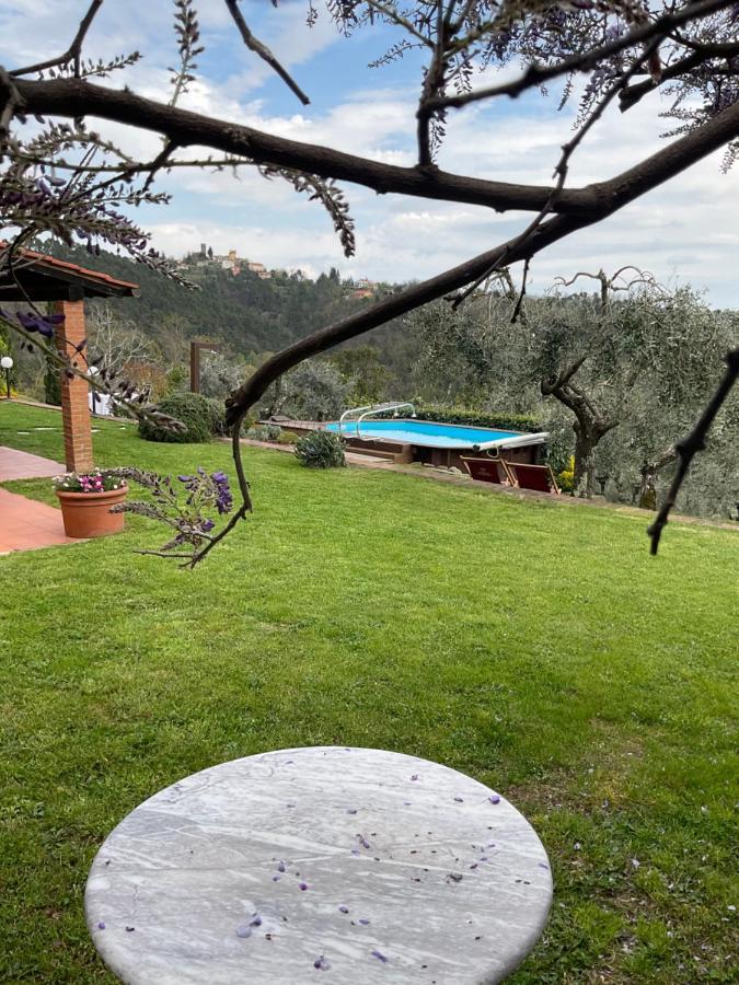 Podere il Poggio Avaglio Esterno foto
